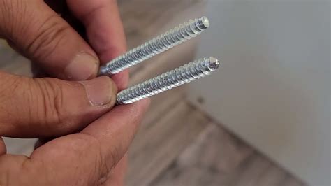 tighten loose screws in wood